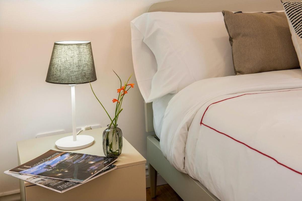 Apartment Urban Oasis With Balcony And Free Private Parking