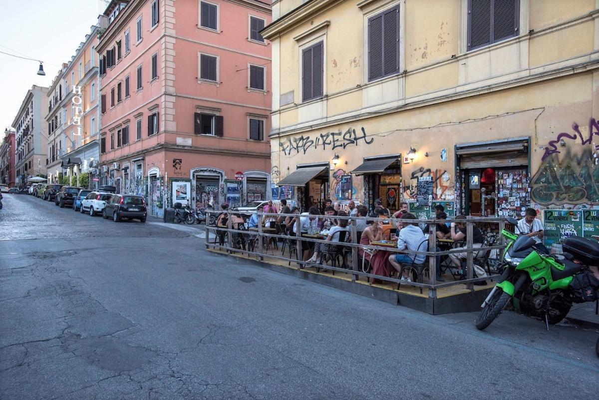 Urban Oasis With Balcony And Free Private Parking Rom