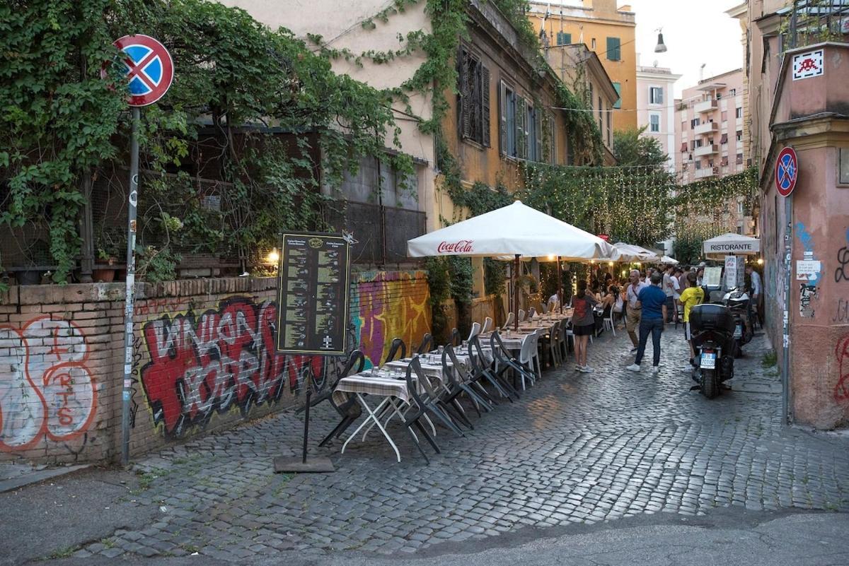 Urban Oasis With Balcony And Free Private Parking * Rom
